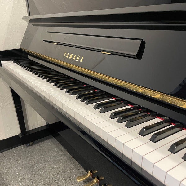 YamahaU102_600x.jpg?v=1726001492