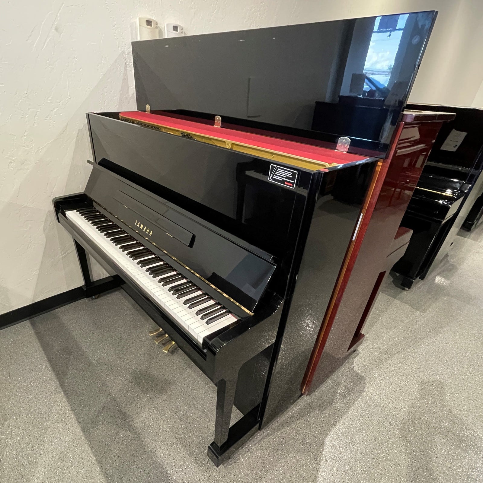 Yamaha U10A (Online Only)